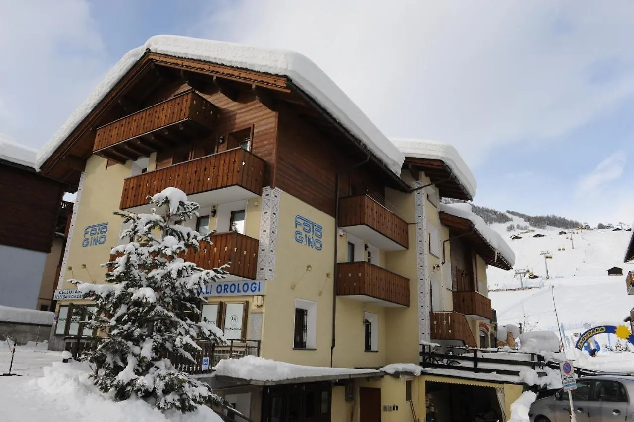 Apartment Appartamenti Arcobaleno Rosso Livigno